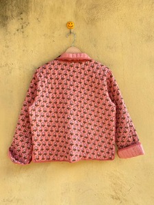 Veste en coton matelassée réversible, imprimé à la main, style bohème, manteau pour femmes, vêtements d'extérieur floraux, cadeau de Noël pour la famille et les amis - Product Image 6