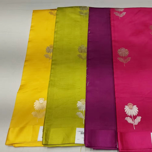 Timeless 100% Pure Silk Handloom Sarees Élégance faite à la main tissée par des artisans indiens Parfait pour les mariages et les vêtements traditionnels - Product Image 1