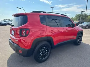 2015 Jeep Renegade Latitude - Product Image 4