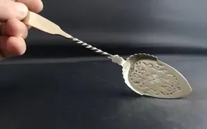 Cuillère de mariage en acier inoxydable pur à poignée de designer, parfaite pour les ustensiles de cuisine, les ustensiles de cuisine, les accessoires de vaisselle. - Product Image 6