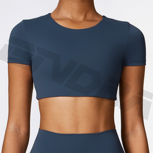 Venta caliente moda verano Mujer Slim Fit Crop deportes Top manga corta acolchado Yoga camisa Bodycon Gymwear diseño personalizado - Product Image 5