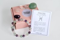 Kit de Cristales del Zodíaco Piscis Premium al por Mayor con Pulsera de 8mm, 4 Piedras Pulidas y Tarjeta, Cristales Curativos para Yoga y Meditación