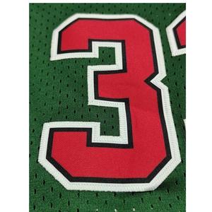 Personnalisé 2026 nouveau Style rouge adulte basket-ball uniforme classique hommes basket-ball maillot séchage rapide et respirant adultes uniformes ensembles - Product Image 5