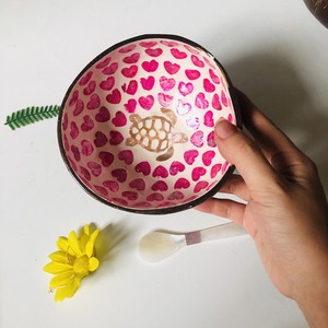 Nouveauté Bol en Noix de Coco Personnalisable Vaisselle au Design Classique en Noix de Coco Vietnamienne Durable avec Logo pour Cadeaux d'Affaires - Product Image 3