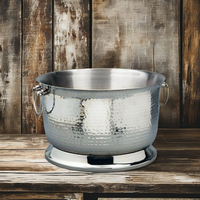 Glacière ronde de luxe en acier martelé, écologique et personnalisable, style campagnard, pour vin, bière et autres boissons, par WB INC INDIA, idéale pour les fêtes