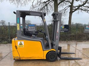 รถยกแบบ Reach Truck - Product Image 4