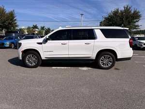 GMC Yukon XL SLT AWD 2023 Blanco Brillante, Automático, Llantas de Aleación R17, Asientos de Cuero, ACC Ligero, Navegación, Asientos con Calefacción, Control Remoto - Product Image 5