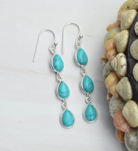 Bleu Turquoise 925 Sterling Silver Gemstone Drop Décembre Birthstone Bijoux à la mode faits à la main Forme de poire Cadeau parfait pour elle - Product Image 3