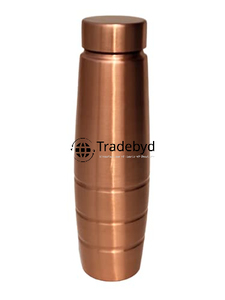 Bouteille en cuivre large pour les amateurs de fitness Bouteille d'eau légère et durable pour une hydratation saine par Tradebyd - Product Image 6