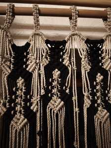 Cortina de puerta de algodón macramé tejida a mano, tapiz colgante de pared bohemio y telón de fondo de boda, decoración de estilo bohemio - Product Image 4