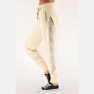 <b>Women</b> Casual Trending <b>Joggers</b> High Quality <b>Fleece</b> <b>Women</b> Winter Sweatpants <b>Women</b> Activewear Pants Custom Wholesale Sweatpants - Product Image 2