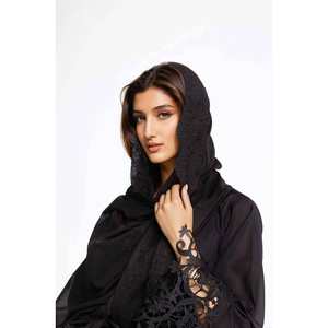 Dupatta de Seda Georgette Bordada DP-42006 para Trajes Pakistaníes como Shalwar Kameez, Anarkali, Lehenga Choli y Modelos de Trajes Salwar - Product Image 2