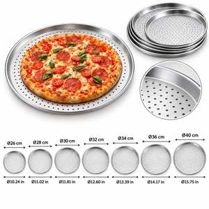 Plat à pizza perforé Fida 26 cm Professionnel - Product Image 4