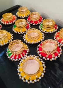 Vente en gros Cadeau de décoration unique Diwali Bougeoirs indiens Bougeoir chauffe-plat pour décorations de fête - Product Image 4