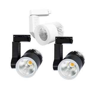 Meilleure vente Made In Vietnam Led Spot Light Noir 3-Plated Save Electricity Fabricant LED Spot Light piste intérieure - Product Image 1