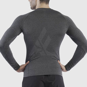 T-shirts teints unis à motif de compression à séchage rapide pour hommes avec marque privée-Prix de gros - Product Image 2