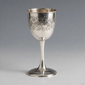 DivineVessel Foi Éternelle Argent Plaqué Communion Calice Orné Religieux Verre à Vin pour la Sainte Messe et les Cérémonies Sacrées - Product Image 3