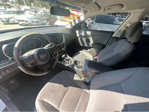 Kia Optima Híbrido 2015 Usado, Volante a la Izquierda - Product Image 2