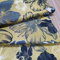 Vente en gros directe usine – Tissu brossé léger 80 GSM à motif floral bleu sur fond jaune pour vêtements et textiles de maison