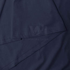 เสื้อยืดคอวี ดีไซน์สวย ผ้าฝ้าย 100% นุ่ม สวมใส่สบาย เหมาะสำหรับใส่ในชีวิตประจำวันและสไตล์ลำลอง - Product Image 3