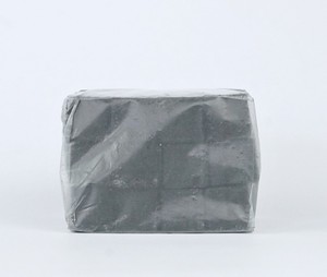 Briquettes de charbon de bois de qualité supérieure Durable Clean avec peu de poussière et de fumée pour les grillades de viande pour les familles en coquille de noix de coco - Product Image 2