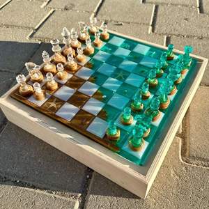 Juego de Ajedrez de Resina y Madera |   Buena Calidad, el Mejor Acabado |   Trabajo Artesanal al por Mayor, Precio de Fábrica al por Mayor - Product Image 1