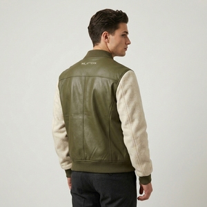 Blouson bomber vert olive pour homme en similicuir avec manches en polaire, boutons-pression, tricot côtelé, personnalisable OEM ODM - Product Image 3