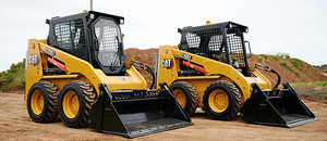 Used Cat 299 D3 Gasoline Skid Steer Loader with 5.1m Bucket Capacity Low Fuel Consumption For Sale - Product Image 2
