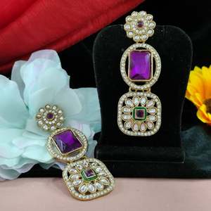 Boucles d'oreilles Fusion de travail Kundan complexes pour les filles avec des cristaux colorés vibrants nouvelle mode goutte Style fête porter des boucles d'oreilles goutte - Product Image 2