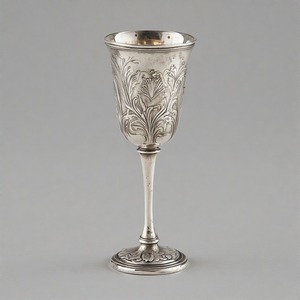 SacredSip Sanctified Glory Vintage Wine Calice Ornate Religious Brass Goblet Idéal pour les autels d'église et les offrandes spirituelles - Product Image 5