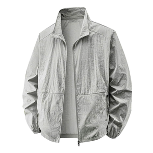 Chaqueta de exterior de protección solar de seda de hielo con cuello levantado transpirable de secado rápido de diseño personalizado OEM para hombres - Product Image 3