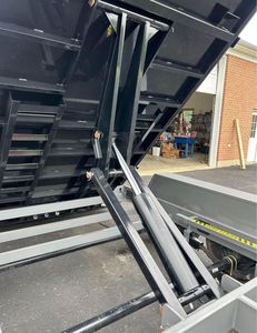 Farm Tractor Hydraulic Tipping <b>Trailer</b> 5-10 Ton Farm Dump <b>Trailer</b> 2 Axles Tractor Tipping <b>Trailers</b> <b>for</b> Tractors - Product Image 2