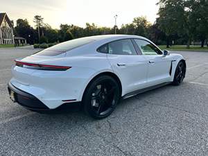 2020 taycan 4S RWD ชุดเกียร์อัตโนมัติหรูหราไม่มีการดัดแปลงระบบไฟฟ้า R19หนังด้านซ้าย - Product Image 2