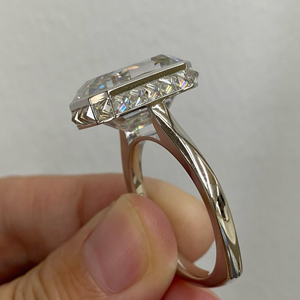 แหวนเพชร4.00กะรัตมรกตสำหรับทองคำขาว14K สำหรับผู้หญิง - Product Image 3