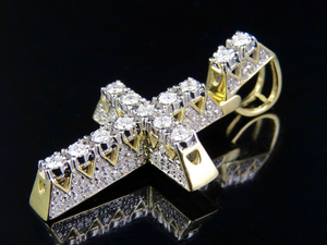 จี้เพชรโมอิสชุบเคลือบสีเงินและ S925สีทองแบบสั่งทำสำหรับผู้ชาย - Product Image 4