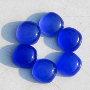 Calcedoine bleue naturelle, cabochon, coupe coussin, 3x3, 4x4, 5x5, 10x10 mm, coupe lisse, pierre précieuse, fabrication de bijoux, Inde, Kiran Sons Gems Co - Product Image 1