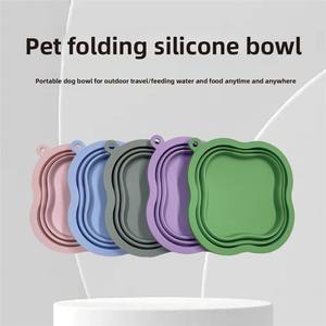 Tazón de Silicona Plegable Portátil para Mascotas (Perros y Gatos) con Diseño de Trébol, Venta al Por Mayor - Product Image 3