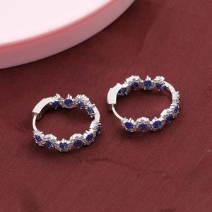 Boucles d'oreilles en pierres précieuses saphir Belle boucle d'oreille en argent sterling Cadeau de mariage Boucle d'oreille personnalisée et autres bijoux en diamant - Product Image 5