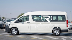 Toyota Hiace GL Tetto Alto 11-20 Posti Diesel Automatico Guida a Sinistra Euro 6 Autobus Urbano - Product Image 3