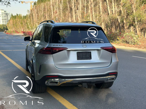 Mercedes-Benz GLE350 4MATIC 2025 Essence AWD SUV Moteur Turbo Boîte Automatique Sièges en Cuir Sièges Électriques Caméra 360° - Product Image 2