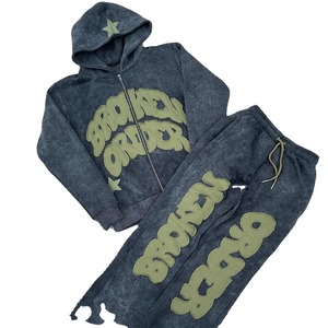 ชุดวอร์มซิปปักลายสไตล์ดิสเทรส น้ำหนักเบา แห้งเร็ว ต้านเชื้อแบคทีเรีย ผ้าฟลีซคอตตอน 100% 240 กรัม สำหรับทุกเพศ |   ชุดวอร์มแบบสั่งทำ - Product Image 2