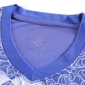 เสื้อฟุตบอลแบบซับลิเมชั่นรุ่นใหม่ ผลิตตามสั่ง ทนทาน โพลีเอสเตอร์ 100% ระบายอากาศได้ดี น้ำหนักเบา แห้งเร็ว ใส่ได้ทั้งชายและหญิง - Product Image 3