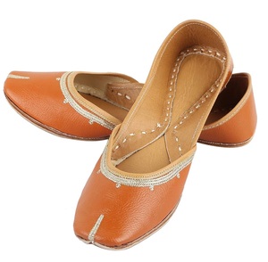 Women Khussa Pakistani Handmade Khussa Fashionable Traditional Women Punjabi Jutti Solid Color New Arrival - Product Image 2