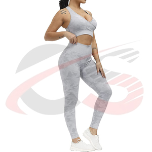 Nouvel arrivage Ensemble de yoga taille haute pour femmes Coupe ajustée Vêtements de sport sans couture Concevez votre propre motif solide Tenue de sport et de fitness - Product Image 2