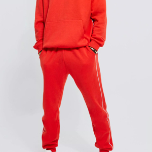 Ensemble de survêtements à logo personnalisé pour hommes et femmes OEM 2 pièces vêtements de sport vente en gros tenue de sport et décontractée - Product Image 2