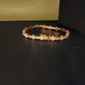 สร้อยข้อมือเพชรสำหรับผู้หญิงสาย15CT สีทอง18K เหมาะสำหรับเป็นของขวัญวันครบรอบ - Product Image 3