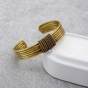 Brazalete de latón, anillo de puño, pulsera chapada en oro, joyería hecha a mano para mujer, accesorio de moda étnico y elegante - Product Image 5