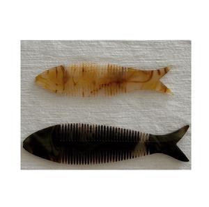 Peine de cuerno artesanal respetuoso con el medio ambiente, herramienta hecha a mano duradera hecha a mano con acabado pulido de cuerno, ideal para el cuidado y el cuidado diario del cabello - Product Image 2