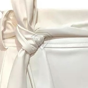 Minifalda Negra de Cuero Sintético Brillante para Mujer / Falda Gótica de Cintura Alta con Cremallera y Tirantes con Hebilla - Atuendo Sexy para Club - Product Image 6