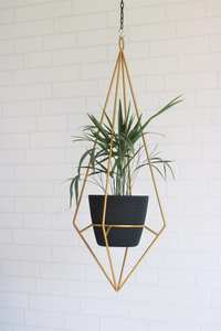 Jardinière moderne en métal pour espaces intérieurs et extérieurs, construction solide et durable pour exposer les plantes, les herbes et les fleurs. - Product Image 3